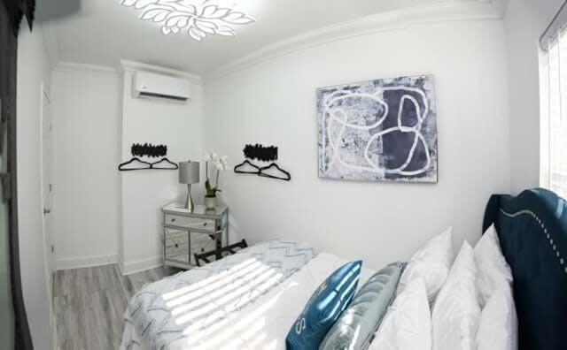 Amazing Modern Property 5 Bedroom Next To French Qt & Bourbon Новий Орлеан Екстер'єр фото